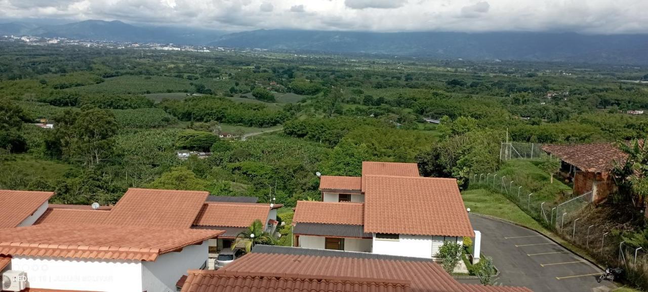 Espectacular Apto A 5 Minutos Del Parque Del Cafe Lägenhet Montenegro Exteriör bild